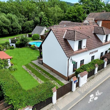 Penzion Beako Na "Pinglu" Votice Kültér fotó